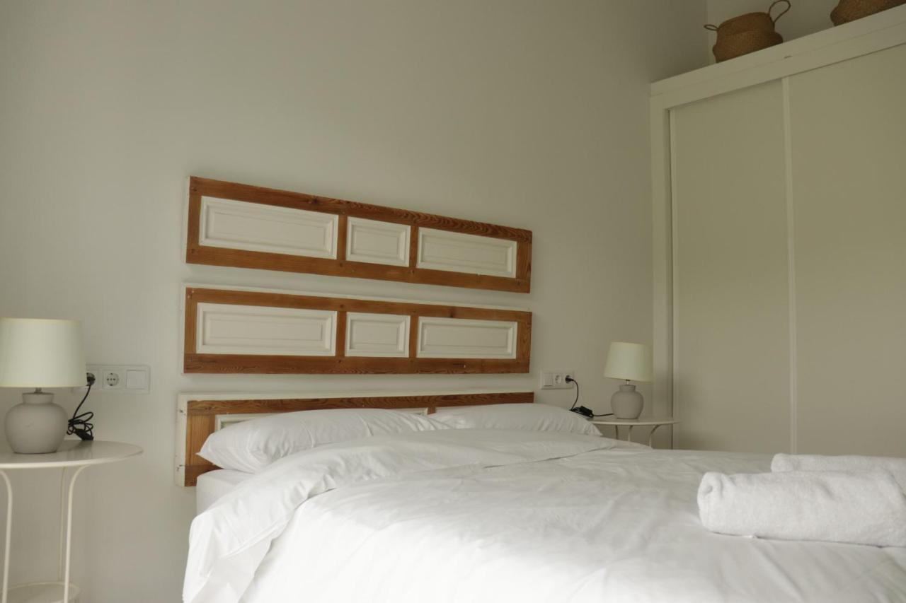 Aparthotel El Pueblin De Ribadesella Esterno foto